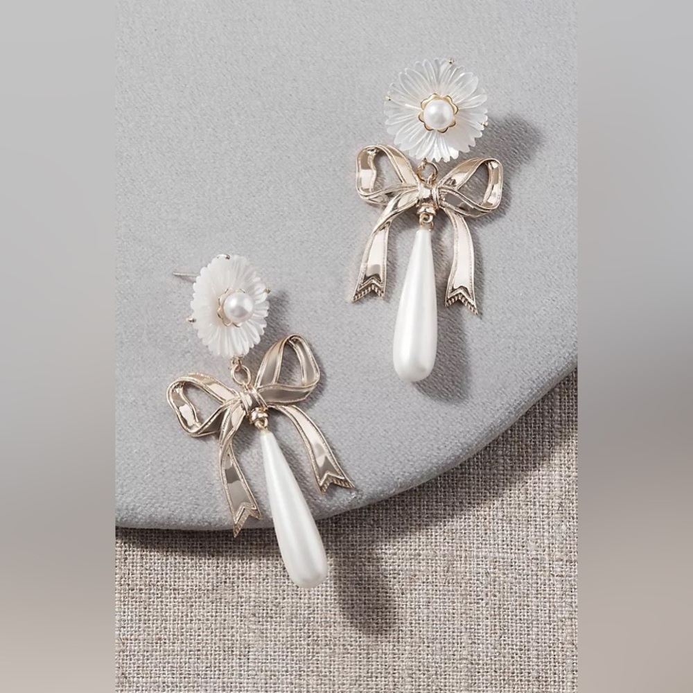 Rare BHLDN Nicola Bathie Plummer Earrings in Gold